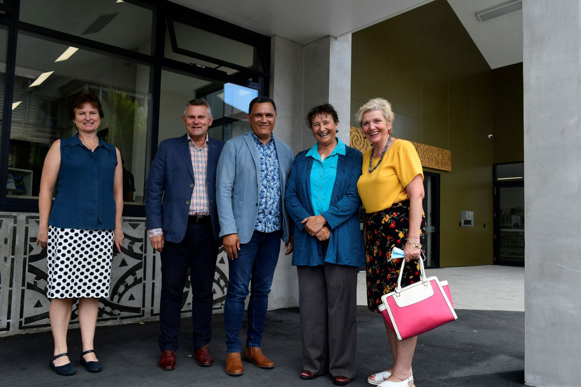 Photo of Opotiki District Council CEO and Mayor with Tauranga City Council Commissioners.